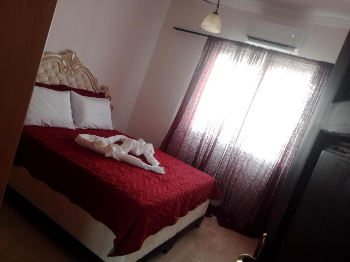 Precious Apartment Corinth Екстер'єр фото