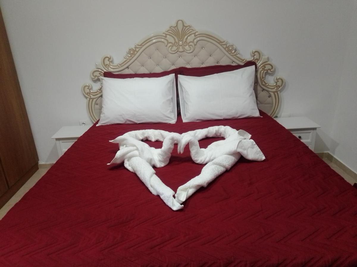 Precious Apartment Corinth Екстер'єр фото